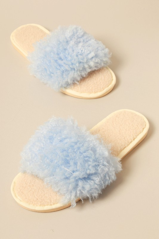 Dionne Slide Slipper